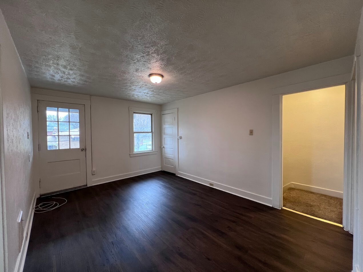 Building Photo - 610 Short St