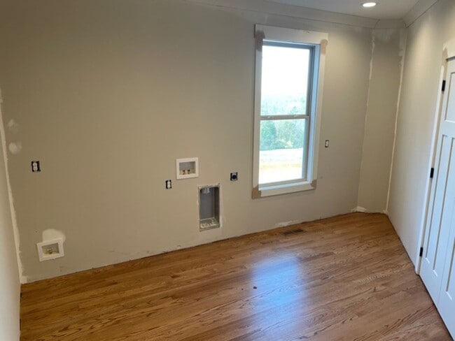 Building Photo - New Construction home on beautiful site near Melton Hill Lake.  Minutes from Farragut