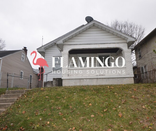 Primary Photo - 622 W Fairview Ave