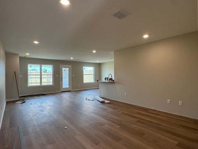 Building Photo - 14574 CR 2191