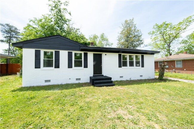Building Photo - 4825 Cottonwood Dr