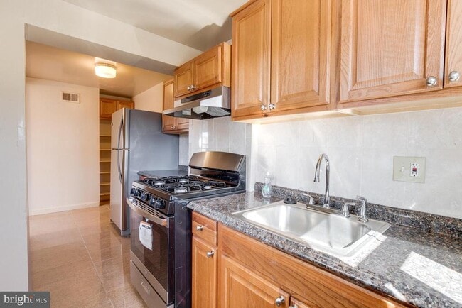 Building Photo - 1889 Alabama Ave SE