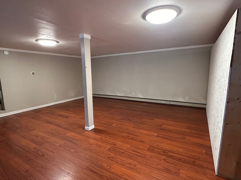 Building Photo - 150 Charles St