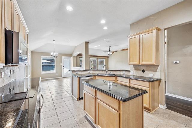 Building Photo - 12404 Daimler Dr