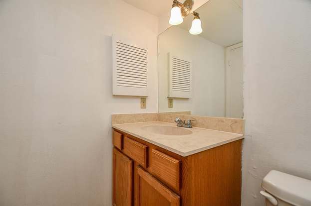 Building Photo - 8529 Hearth Dr