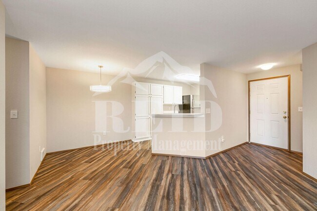 Building Photo - Water view 4 plex close to Silverdale and Public Transportation.