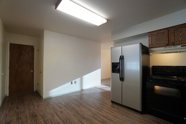 Building Photo - 4750 S Splendid Cir