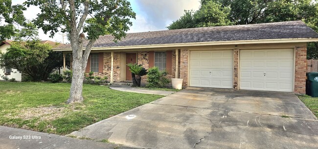 Building Photo - 4625 Bonner Dr