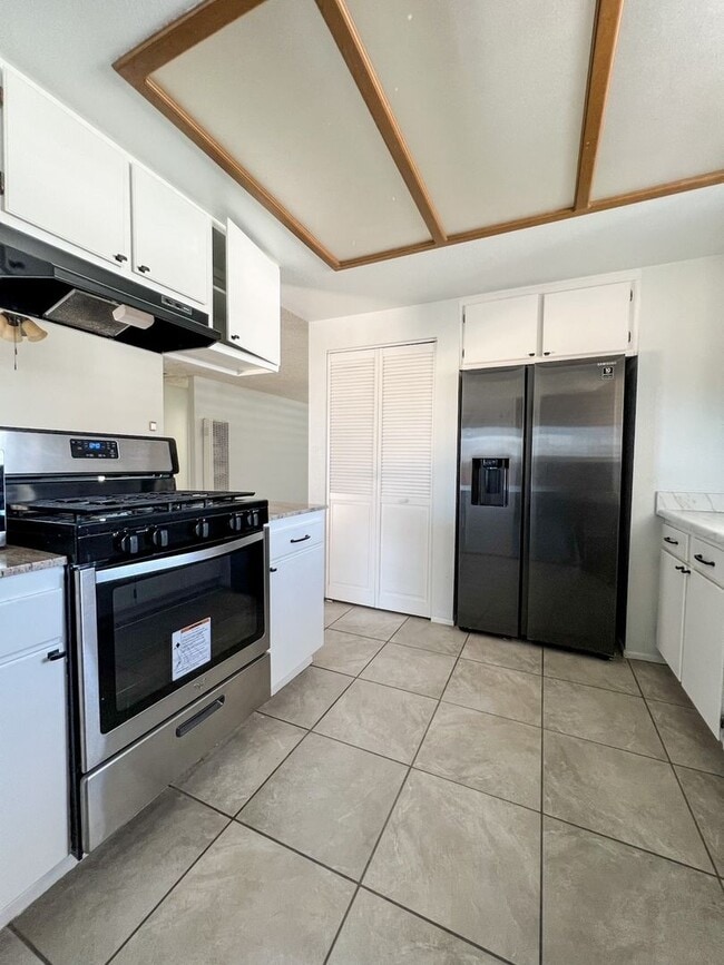 Building Photo - 3 Bedroom Home in 29 Palms