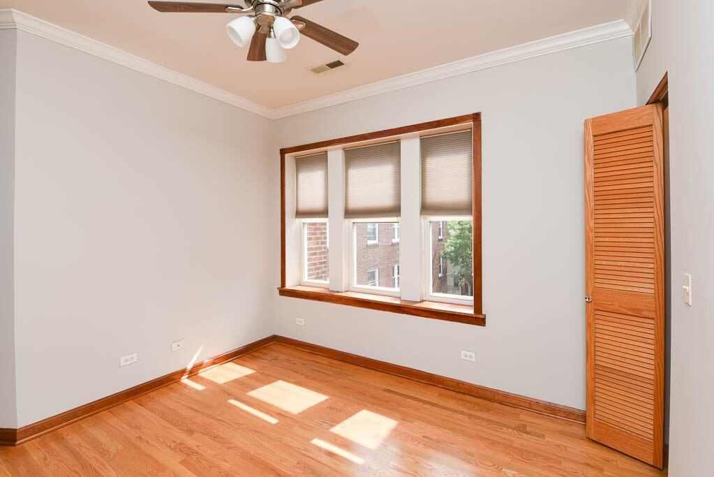 Building Photo - 3253 N Clifton Ave