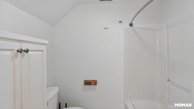 Building Photo - 3120 Hayden Bridge Rd