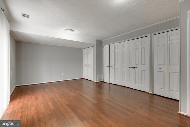 Building Photo - 3570 Lowlen Ct