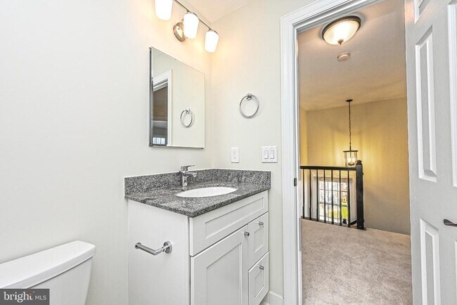 Building Photo - 12700 Dogwood Hills Ln