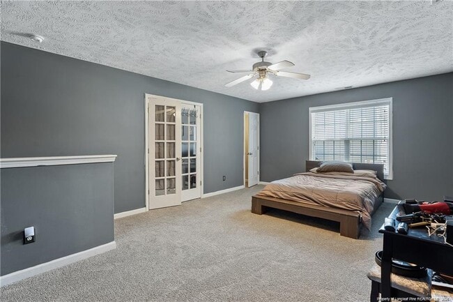 Building Photo - 717 Lenoir Dr
