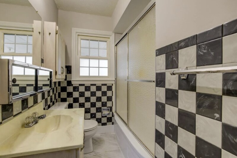 Building Photo - 2728 Hilda Ave