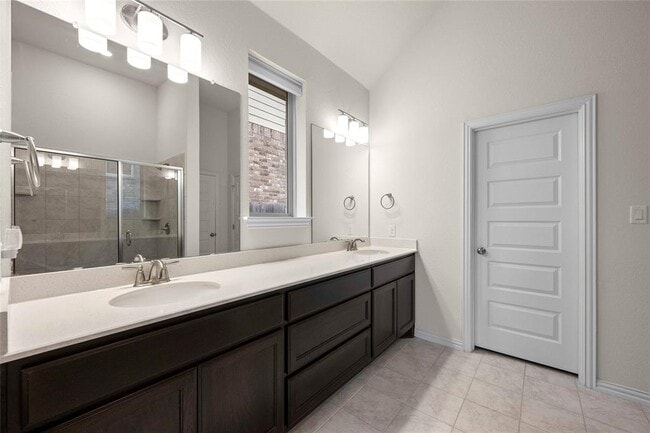 Building Photo - 182 Palmillas Dr