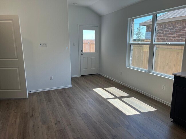 Building Photo - 212 Canley Lp