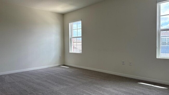 Building Photo - 1280 Cascades Ave