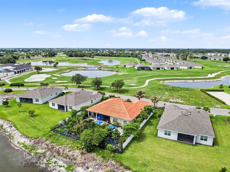 Building Photo - 20831 Copperhead Dr