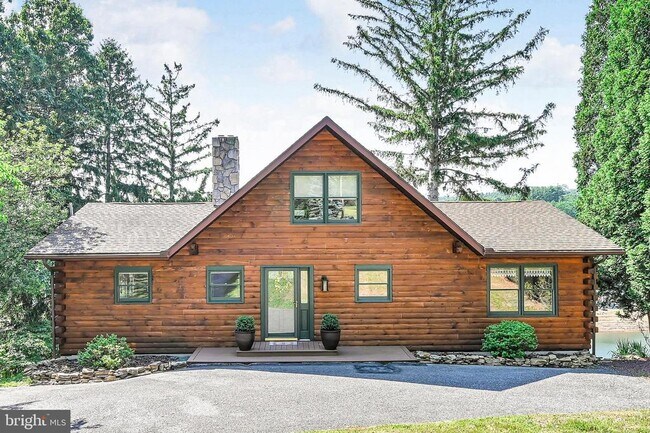 Building Photo - 1506 Wynonah Dr