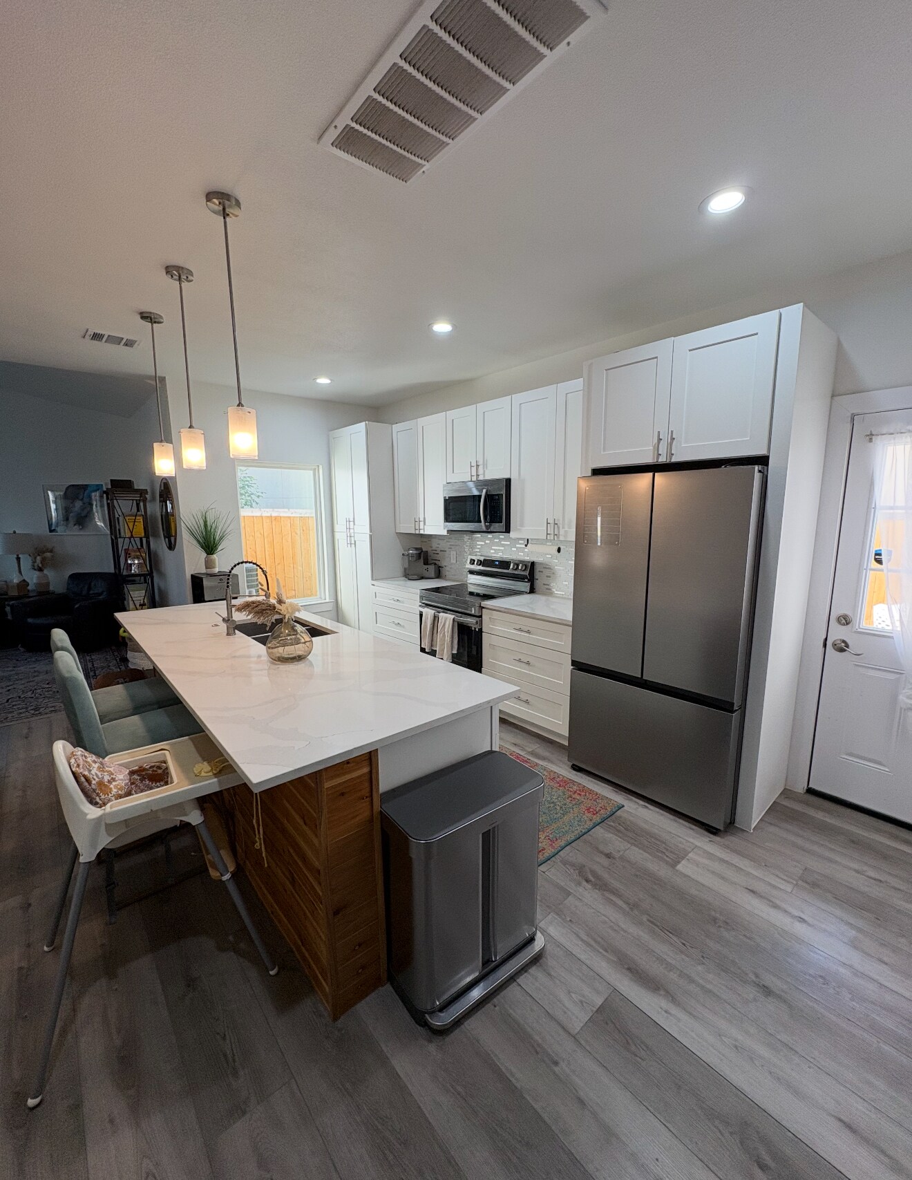 Building Photo - 1930 Shaw St