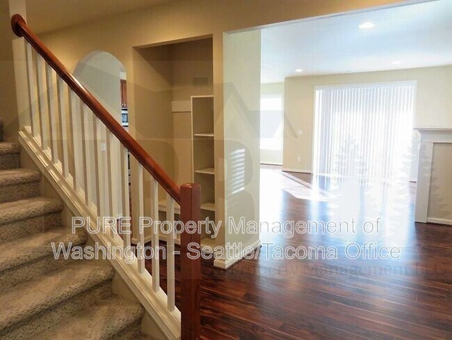 Building Photo - 7920 164th St E