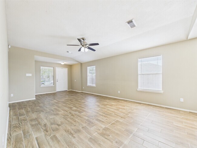 Building Photo - 3318 Field Manor Ln