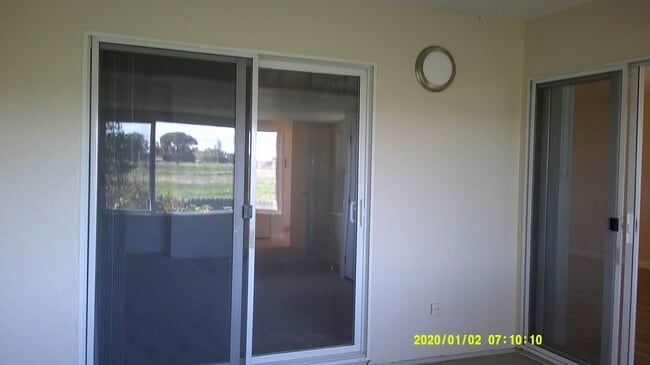 Building Photo - Leisure Town