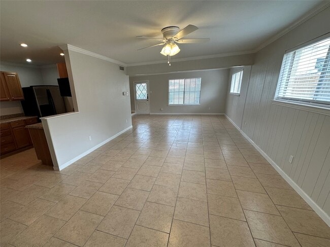 Building Photo - 11323 Lochwood Blvd