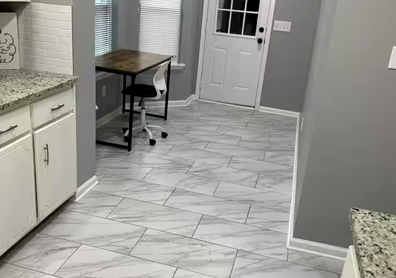 Building Photo - 8672 Prather Dr