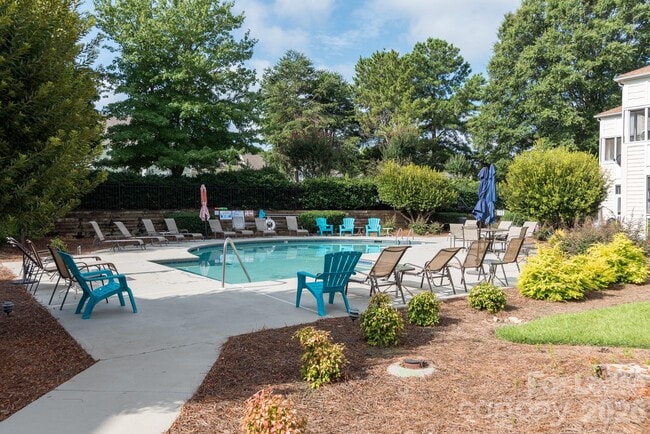 Building Photo - 17522 Tuscany Ln