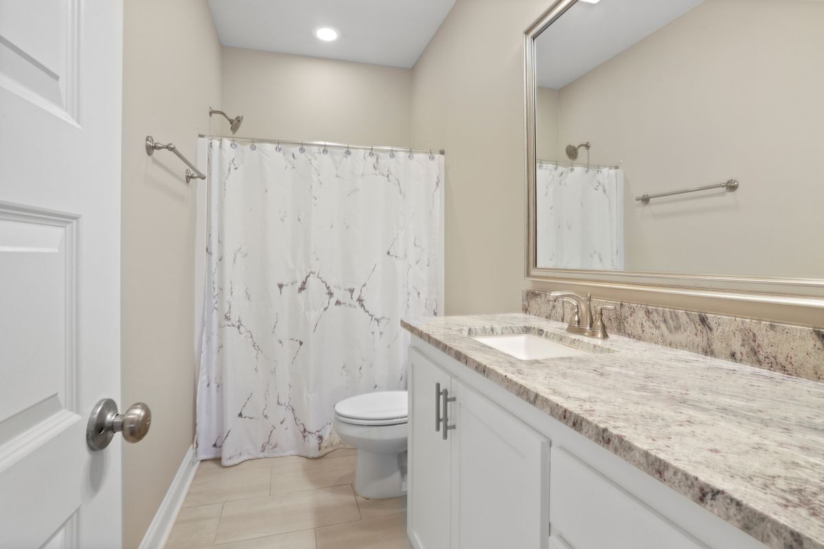 Building Photo - 825 Mano Myrtle Dr