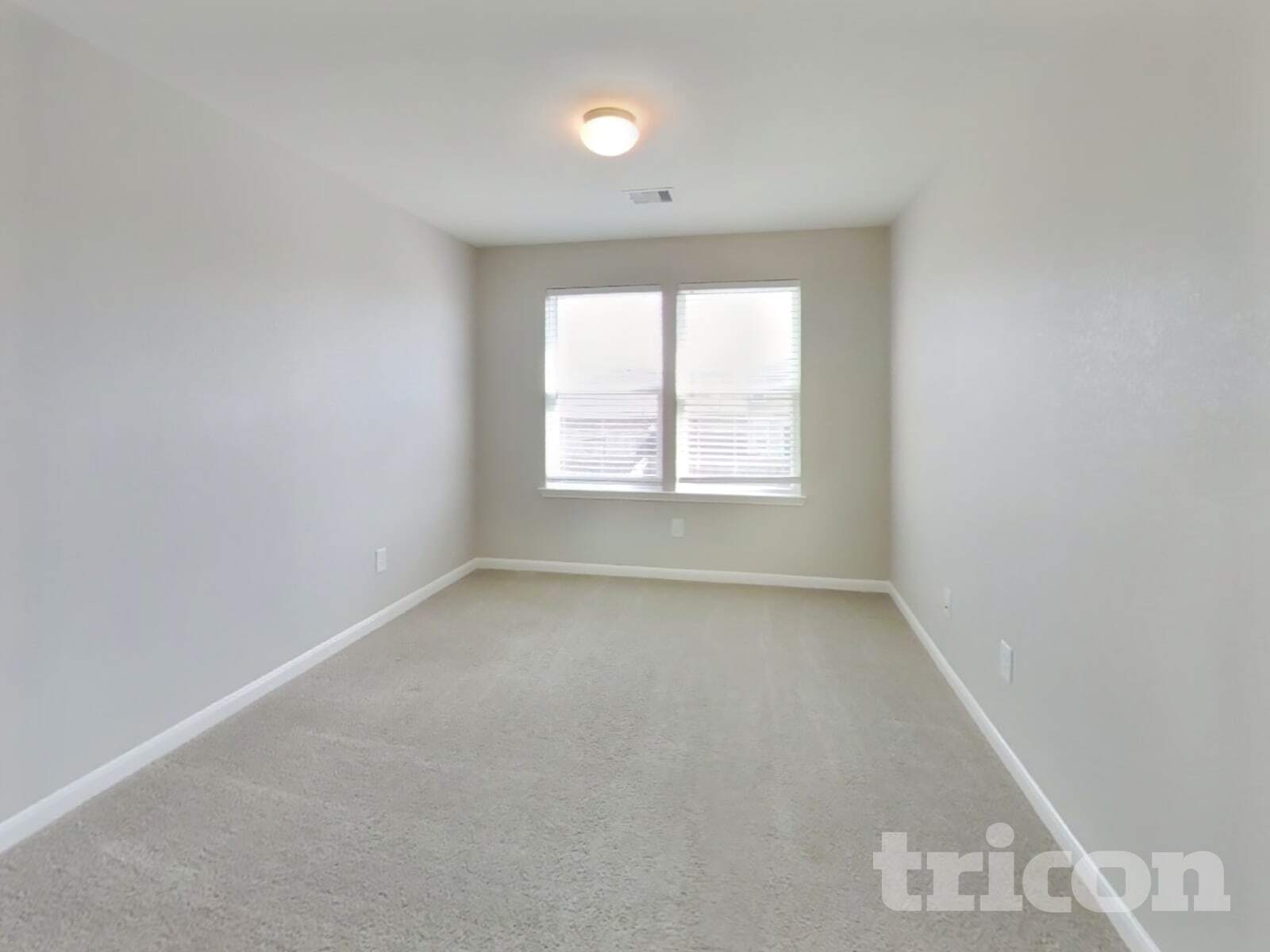 Building Photo - 5342 Castle Discordia St