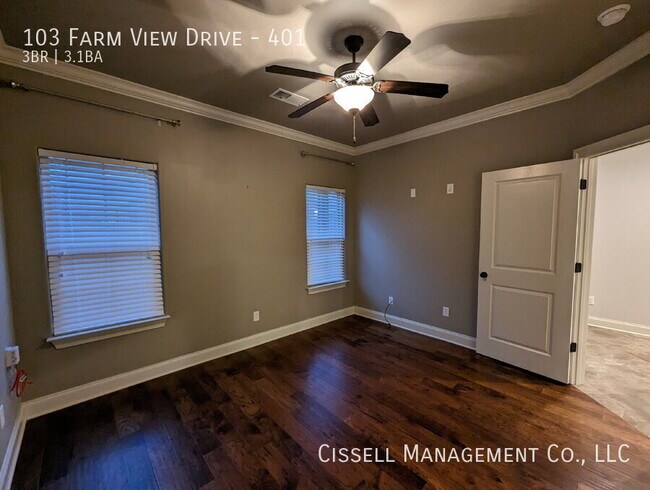 Building Photo - 103 Farm View Dr