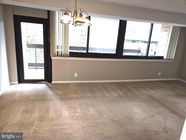 Building Photo - 5501 Seminary Rd