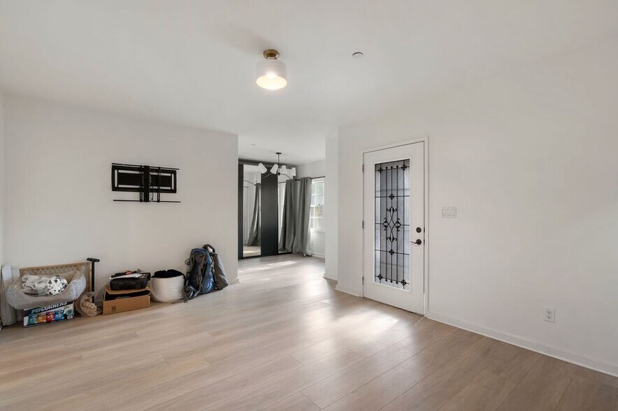 Building Photo - 4108 Harter Ave
