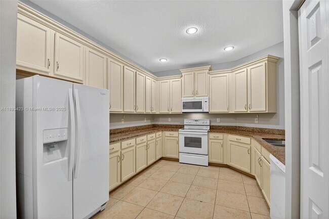 Building Photo - 1729 11th Ave N