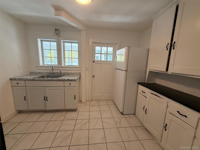 Building Photo - 6779 US-209