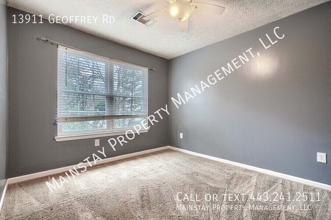 Building Photo - 13911 Geoffrey Rd