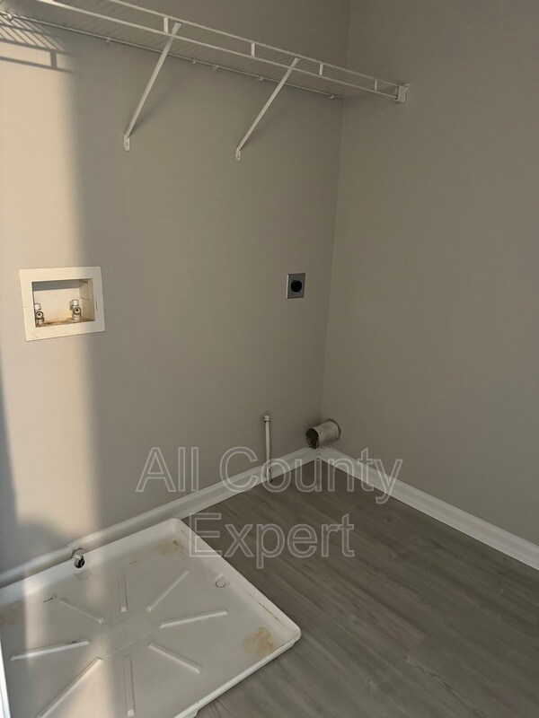 Building Photo - 4605 Skyward Pass