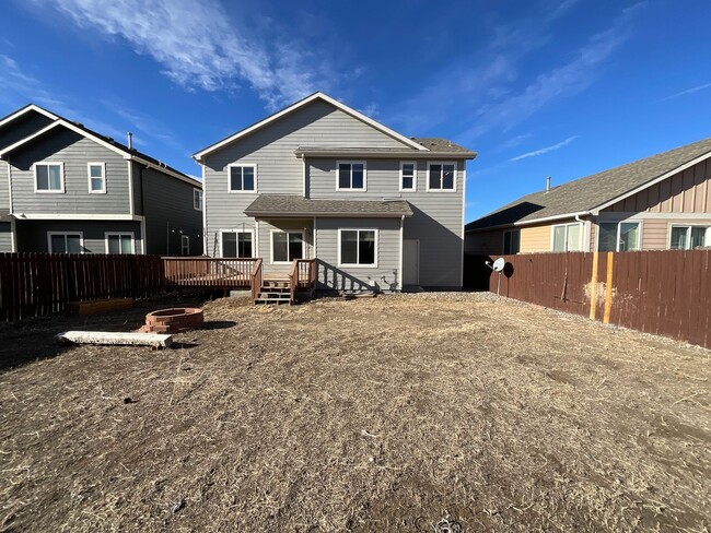 Building Photo - 4 Bedroom Home Available Near Marksheffel ...