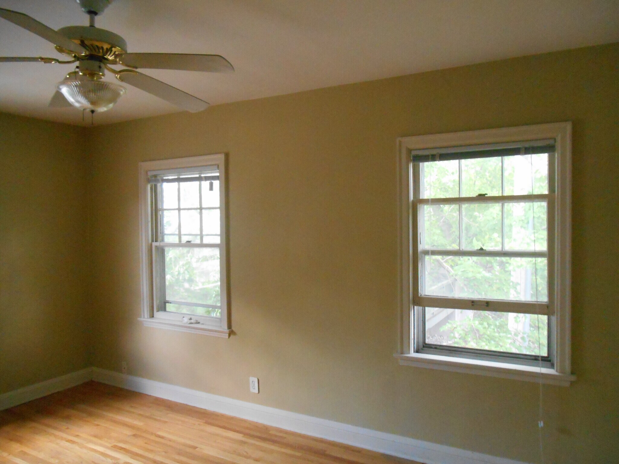 Bed Rm 2 - 2912 France Ave S