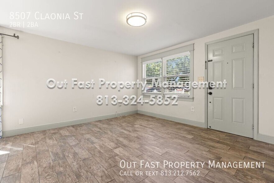 Building Photo - 8507 Claonia St