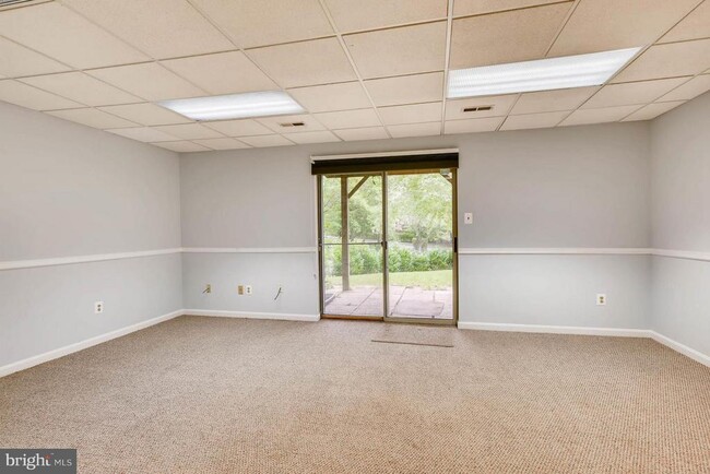 Building Photo - 3 Meadow Run Ct