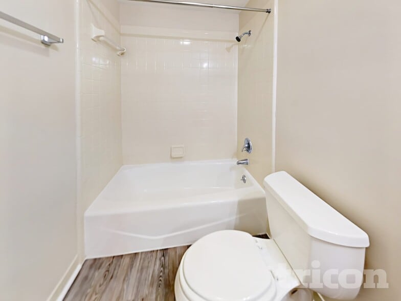 Building Photo - 1227 Cimmaron Dr