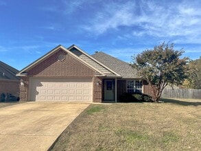 Building Photo - 6057 Beaver Creek Ln