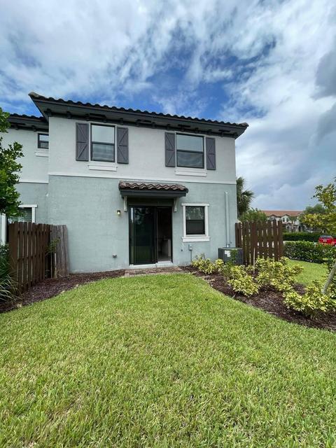 Building Photo - 12932 Anthorne Ln