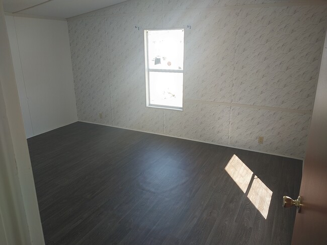 Building Photo - 926 Hollywood Dr