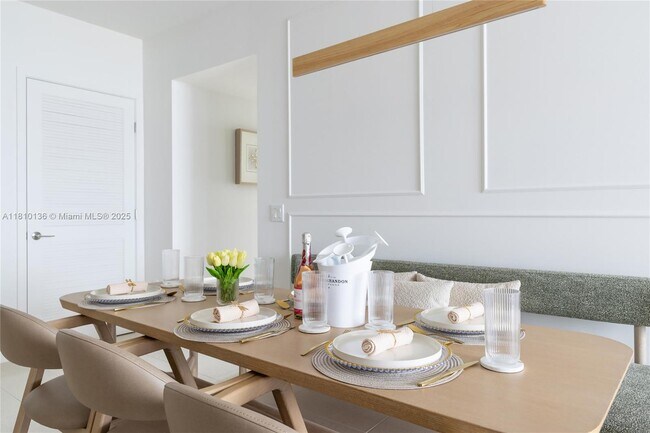 Building Photo - 159 NE 6th St