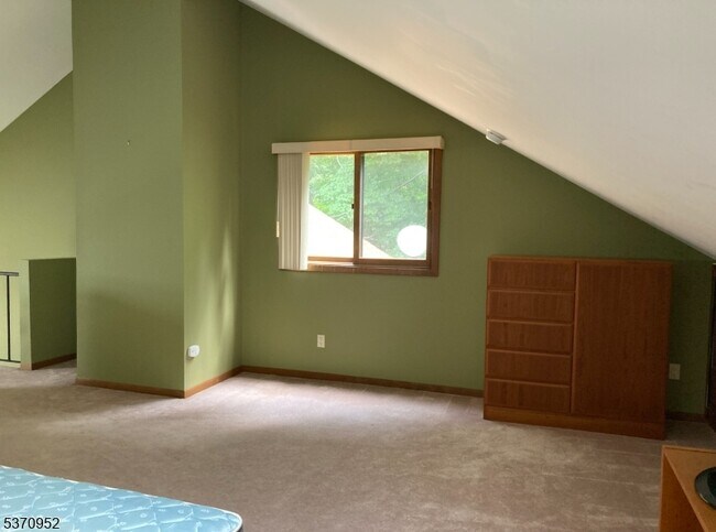 Building Photo - 6 Brandywine Ct